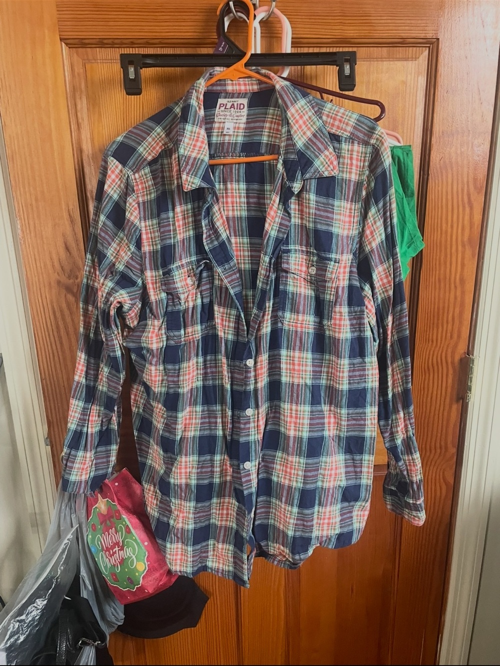 Navy & Red Plaid Button-Up Shirt